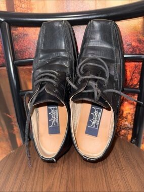 Men's Black Leather Lace-Up Dress Shoes
